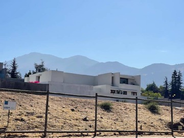 Sitio en venta en El huinganal con monseñor adolfo rodriguez, Lo Barnechea