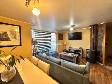 Casa en venta en Amplia Casa Familiar en Bosques de Entre Ríos (132546), Valdivia - 3 dormitorios, 2 baños