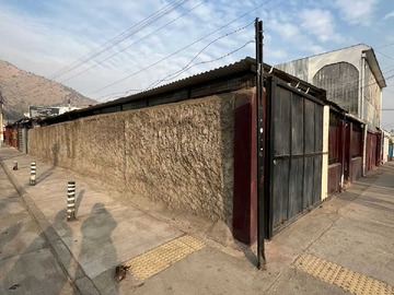 Casa en venta en Av. Recoleta - Los Ciruelos (155766), Huechuraba - 2 dormitorios, 1 baño