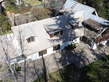 Casa en venta en Fresia 6895, La Florida - 7 dormitorios, 3 baños