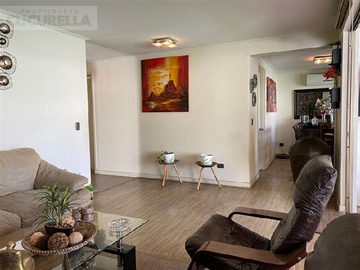 Venta / Casa / Colina