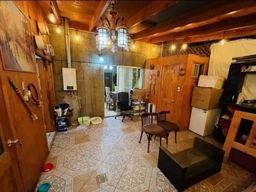 Casa en arriendo mensual en Para familias (181000), Maipú - 2 dormitorios, 3 baños
