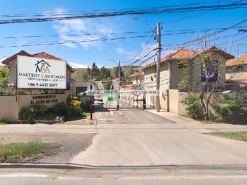 Casa en arriendo mensual en Camino Padre Hurtado 18438 Nos, San Bernardo - 3 dormitorios, 3 baños