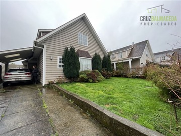 Casa en venta en Faro Los Colonos, Puerto Varas - 4 dormitorios, 4 baños
