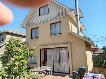 Casa en venta en Gran casa Curauma (101494), Valparaíso - 4 dormitorios, 2 baños