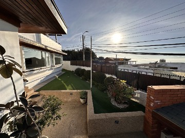Casa en venta en Calle mallorca, Viña del Mar - 5 dormitorios, 6 baños