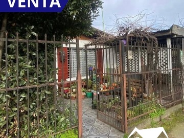 Casa en venta en Av. San Martín 01950, Temuco - 3 dormitorios, 1 baño