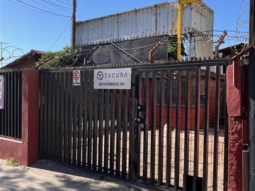 Bodega en arriendo mensual en Departamental al llegar a santa rosa, San Miguel - 2 baños