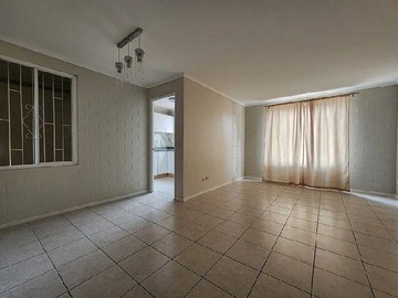 Casa en arriendo mensual en Moderna Vivienda con Gran Luminosidad (182290), La Serena - 3 dormitorios, 1 baño