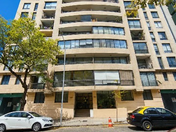 Departamento en arriendo mensual en Conectividad y Comodidad en Tu Nuevo Hogar (170240), Santiago - 3 dormitorios, 2 baños