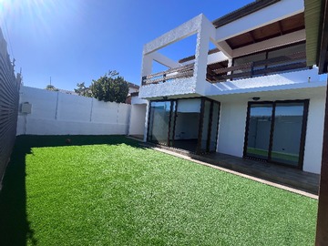 Departamento en arriendo mensual en Linda y bien mantenida casa, 4D 5B (122711), La Serena - 3 dormitorios, 4 baños