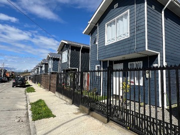Casa en venta en Casa de 3 dormitorios en venta (75964), Puerto Varas - 3 dormitorios, 2 baños