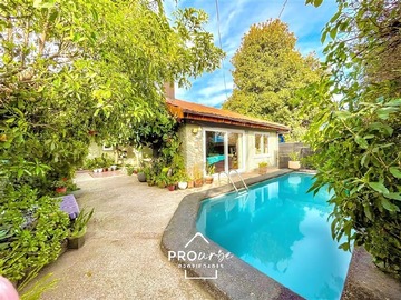 Casa en venta en Bilbao Cercano a Florencio Barrios, La Reina - 6 dormitorios, 4 baños