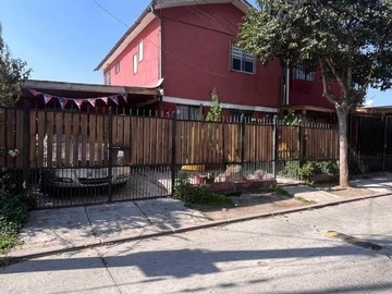 Casa en venta en La placé, Maipú - 5 dormitorios, 2 baños