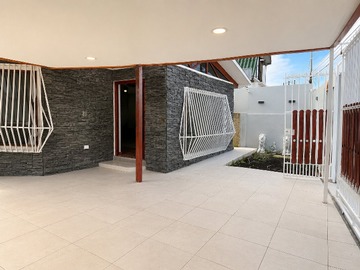 Casa en arriendo mensual en calle buenos aires, Villa Alemana - 3 dormitorios, 2 baños