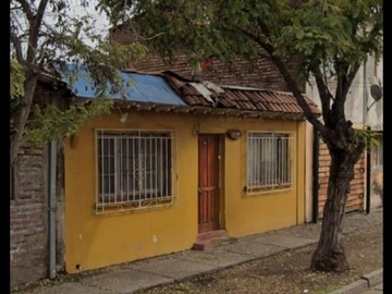 Casa en venta en Antonia Silva 179, Recoleta - 3 dormitorios, 2 baños