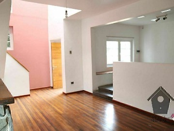 Casa en venta en Habana, Viña del Mar - 5 dormitorios, 2 baños