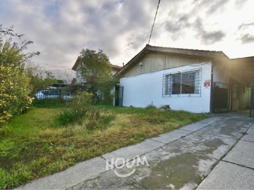 Casa en venta en Wisconsin, Vitacura - 3 dormitorios, 2 baños