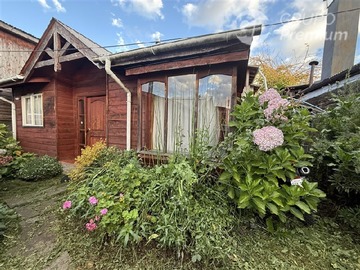 Casa en arriendo mensual en Entre Caupolicán y Catedral, Villarrica - 2 dormitorios, 1 baño