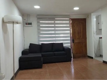 Casa en venta en Disprosio y holmio, Maipú - 3 dormitorios, 1 baño