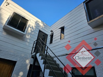 Oficina en arriendo mensual en Almirante Latorre 458. Oficina Nº01, Villa Alemana - 2 baños
