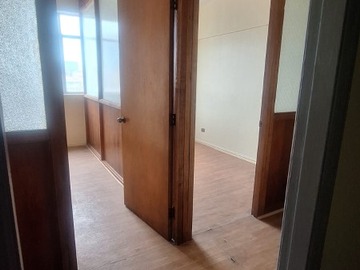 Oficina en venta en Estado con agustinas, Santiago - 2 dormitorios, 1 baño