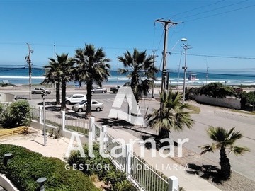 Departamento en venta en Entre av del mar y Av Amunategui, La Serena - 3 dormitorios, 2 baños
