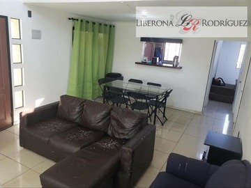 Casa en venta en Amplia casa en Recreo Alto, Viña del Mar - 4 dormitorios, 3 baños
