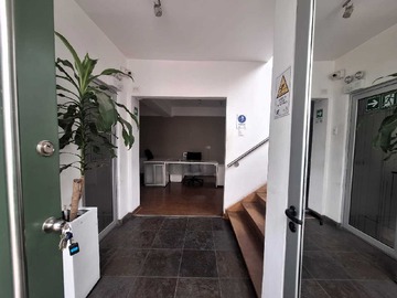 Oficina en arriendo mensual en Gran oficina en Ñuñoa (163984), Ñuñoa - 6 dormitorios, 4 baños