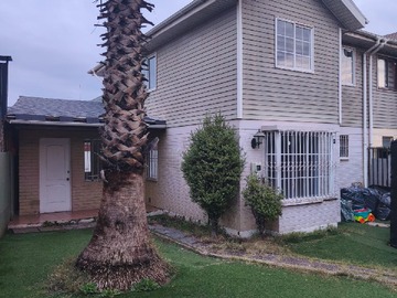 Casa en arriendo mensual en Casa en Arriendo Maipú-El Rosal - 4 dormitorios, 2 baños