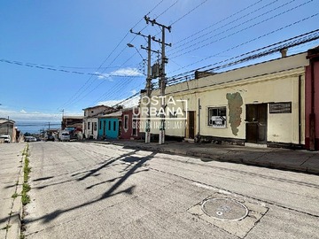 Casa en venta en San Guillermo, Valparaíso - 6 dormitorios, 2 baños