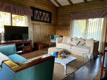 Casa en venta en El tambo, Quintero - 4 dormitorios, 4 baños