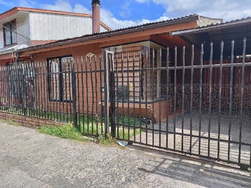 Casa en venta en Casa 3 Dormitorios en Villa Langdon (105036), Temuco - 3 dormitorios, 1 baño