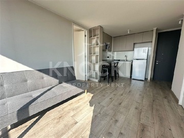 Departamento en arriendo mensual en Avenida Einstein 568, Recoleta - 2 dormitorios, 2 baños