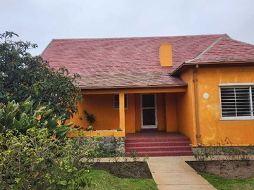 Casa en venta en Casa Familiar Miraflores Bajo 4d 3b Pisos Raulí (176150), Viña del Mar - 5 dormitorios, 3 baños