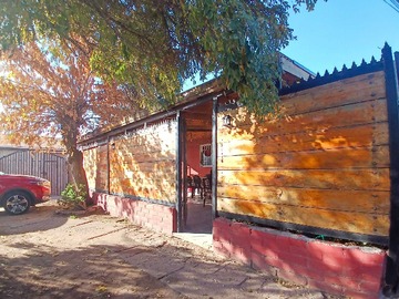 Casa en venta en Casa Amplia Cercana a Metro Los Quillayes (168227), La Florida - 5 dormitorios, 1 baño