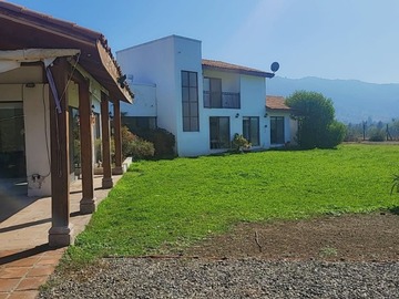 Arriendo Mensual / Casa / Malloa
