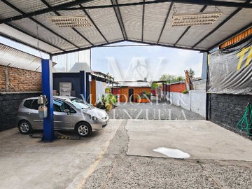 Casa en venta en Casa + taller mecánico|oportunidad la granja (172235), La Granja - 3 dormitorios, 2 baños