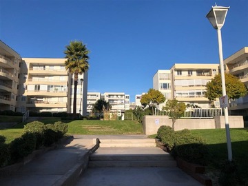 Departamento en arriendo mensual en Avenida Gabriel Gonzalez Videla 4930, La Serena - 3 dormitorios, 2 baños