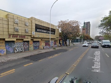 Local Comercial en arriendo mensual en Av. Manuel Antonio Matta //Sierra Bella // Metro Matta, Santiago - 5 baños