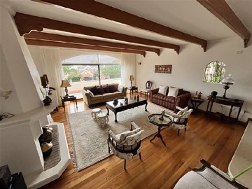 Casa en venta en Blanca Estela, Concón - 5 dormitorios, 4 baños