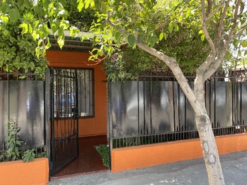 Casa en venta en Santa Raquel, La Florida - 2 dormitorios, 2 baños