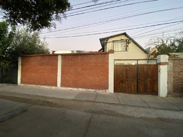 Casa en arriendo mensual en Arriendo Casa Taller 350m2 La Florida (175901), La Florida - 3 dormitorios, 3 baños