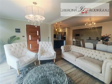 Casa en arriendo mensual en Casona a pasos del plan de Valparaíso, Valparaíso - 3 dormitorios, 3 baños