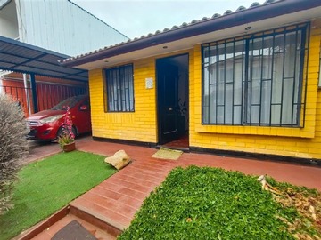 Casa en venta en Maestro palomo con nonato coo. Puente alto, Puente Alto - 2 dormitorios, 1 baño