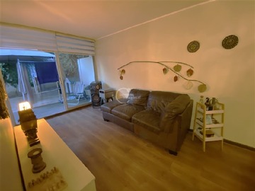 Departamento en venta en Diagonal Santa Irene / Walker Martínez, La Florida - 2 dormitorios, 2 baños