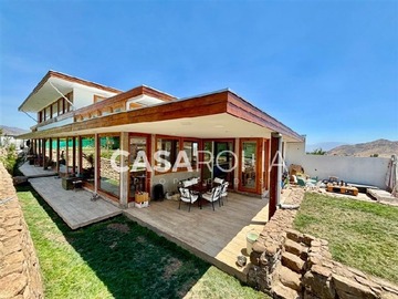 Casa en arriendo mensual en Piedra Roja, Colina - 5 dormitorios, 4 baños