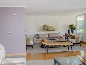 Departamento en venta en Amplio y Luminoso Hogar Familiar (133176), Lo Barnechea - 4 dormitorios, 6 baños