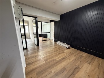 Oficina en venta en Frente banco chile, Santiago - 3 dormitorios, 4 baños