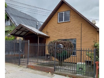Casa en venta en gnechen con viracocha, Puerto Varas - 3 dormitorios, 1 baño